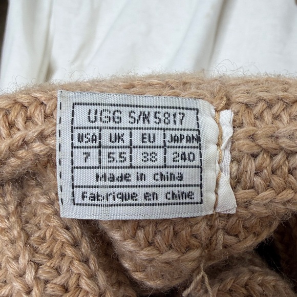 Ugg Classic Cardy Tall Knit Boot Tan - Picture 7 of 11